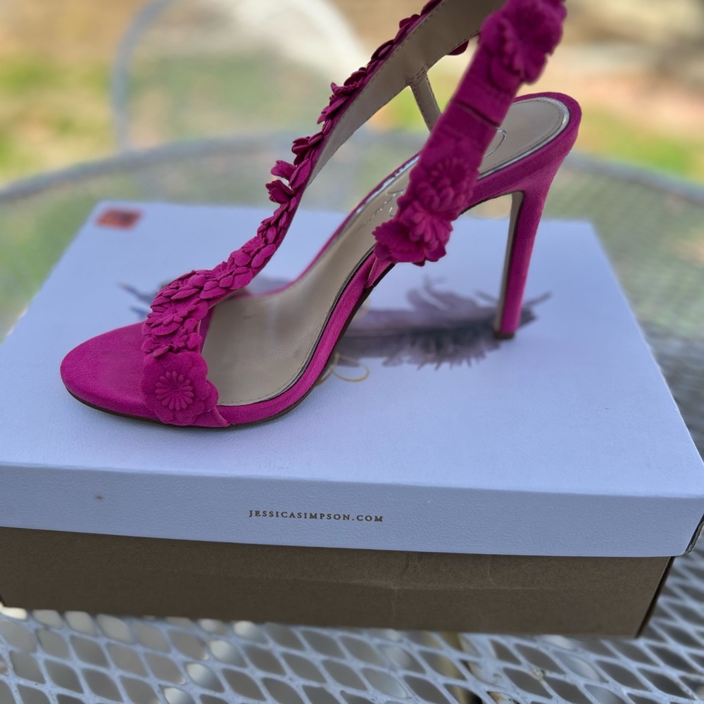 Jessica Simpson Fuchsia Floral Heels